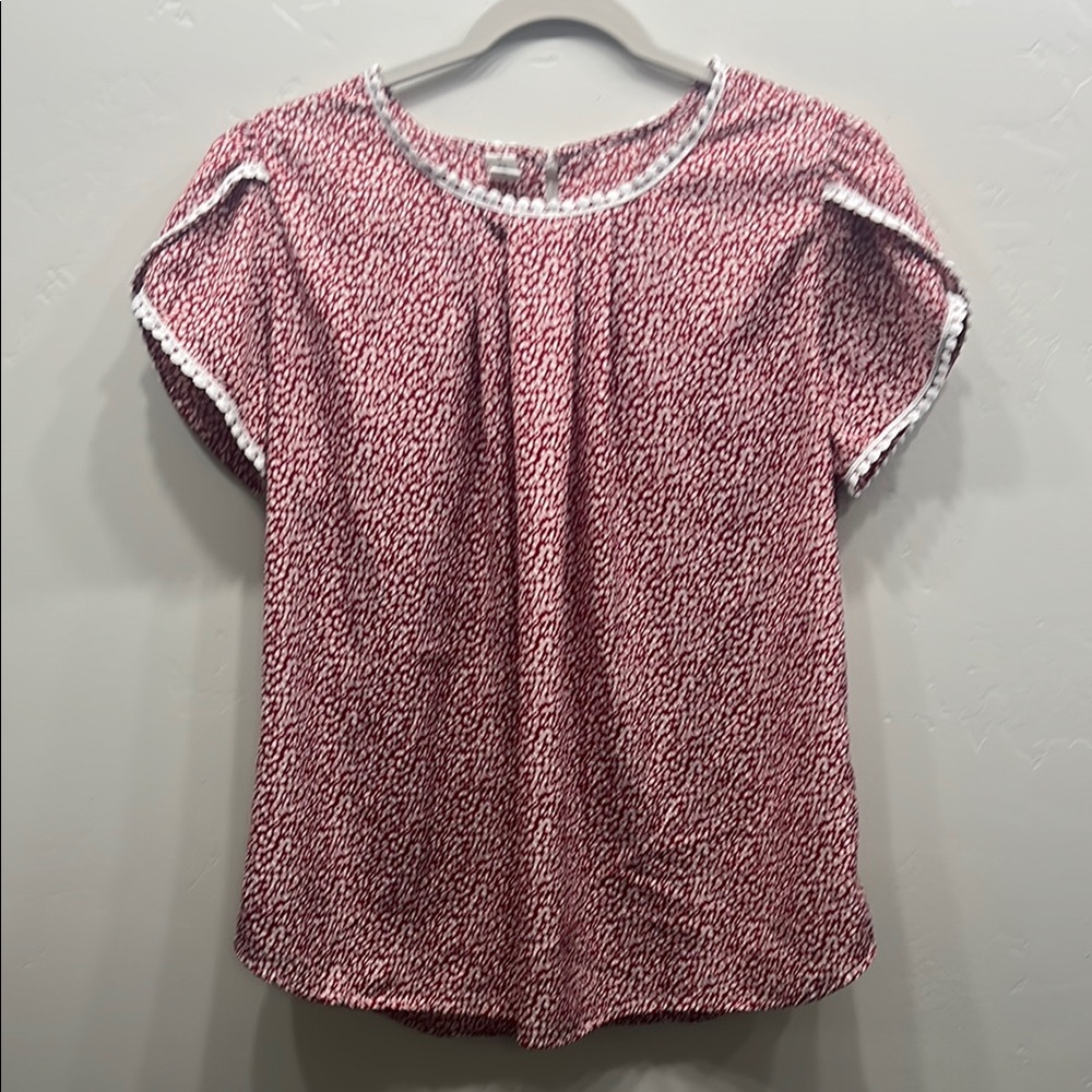 Women's Red Patterned Top